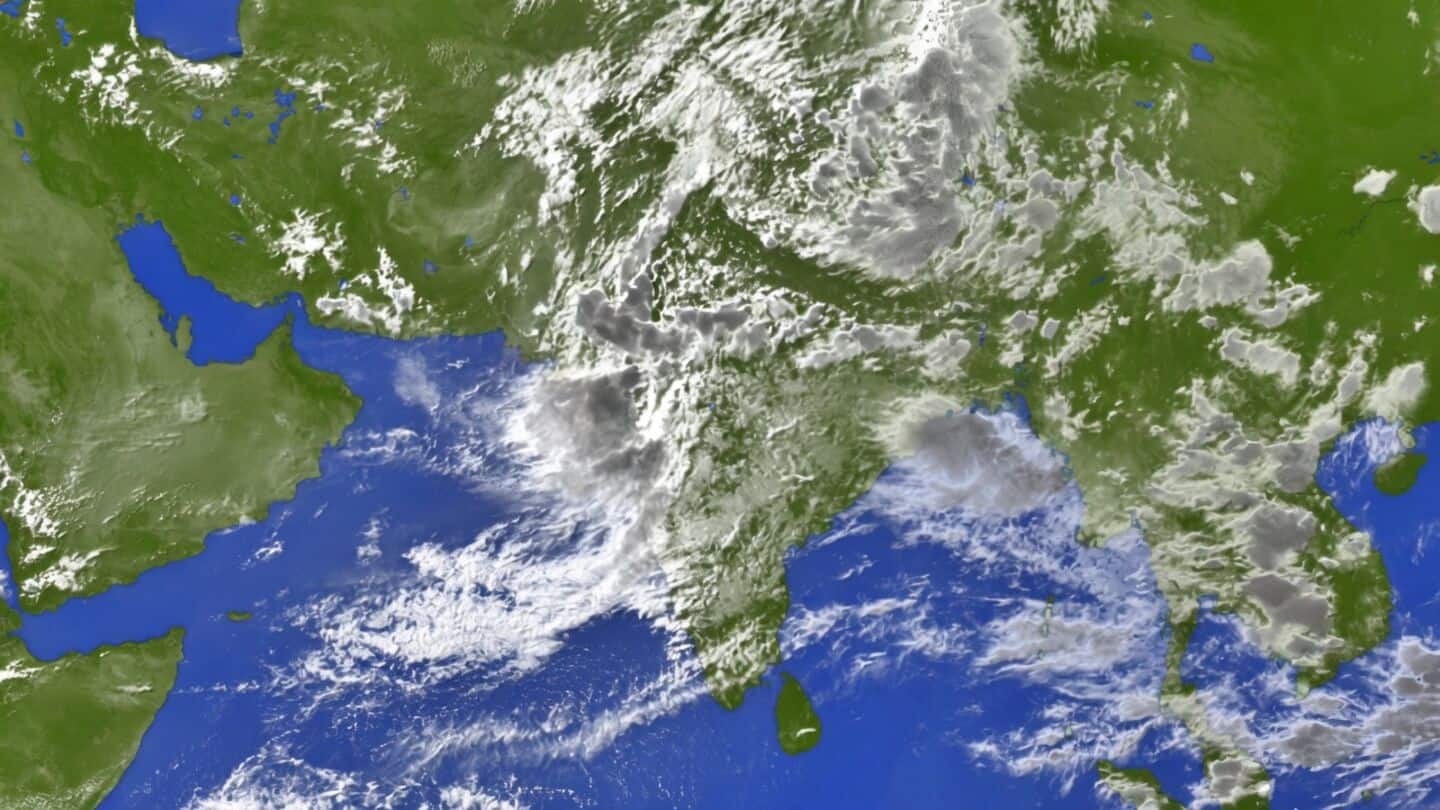 IMD warns heavy rain in Gujarat, south Rajasthan, northwest Maharashtra