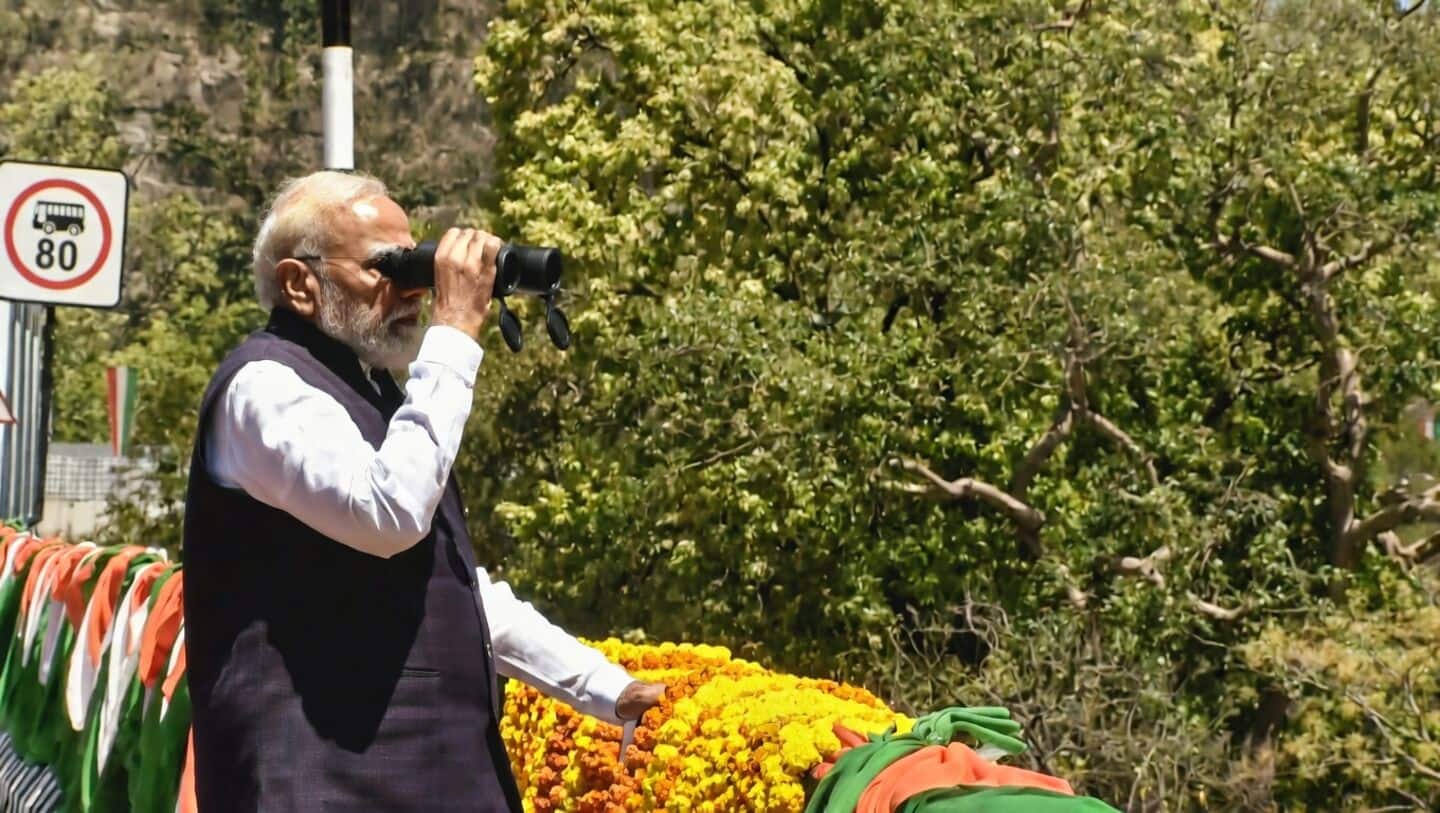 दिल्ली से देहरादून अब बस ढाई घंटे में! PM मोदी ने किया एक्सप्रेसवे का उद्घाटन, सफर हुआ सुपरफास्ट