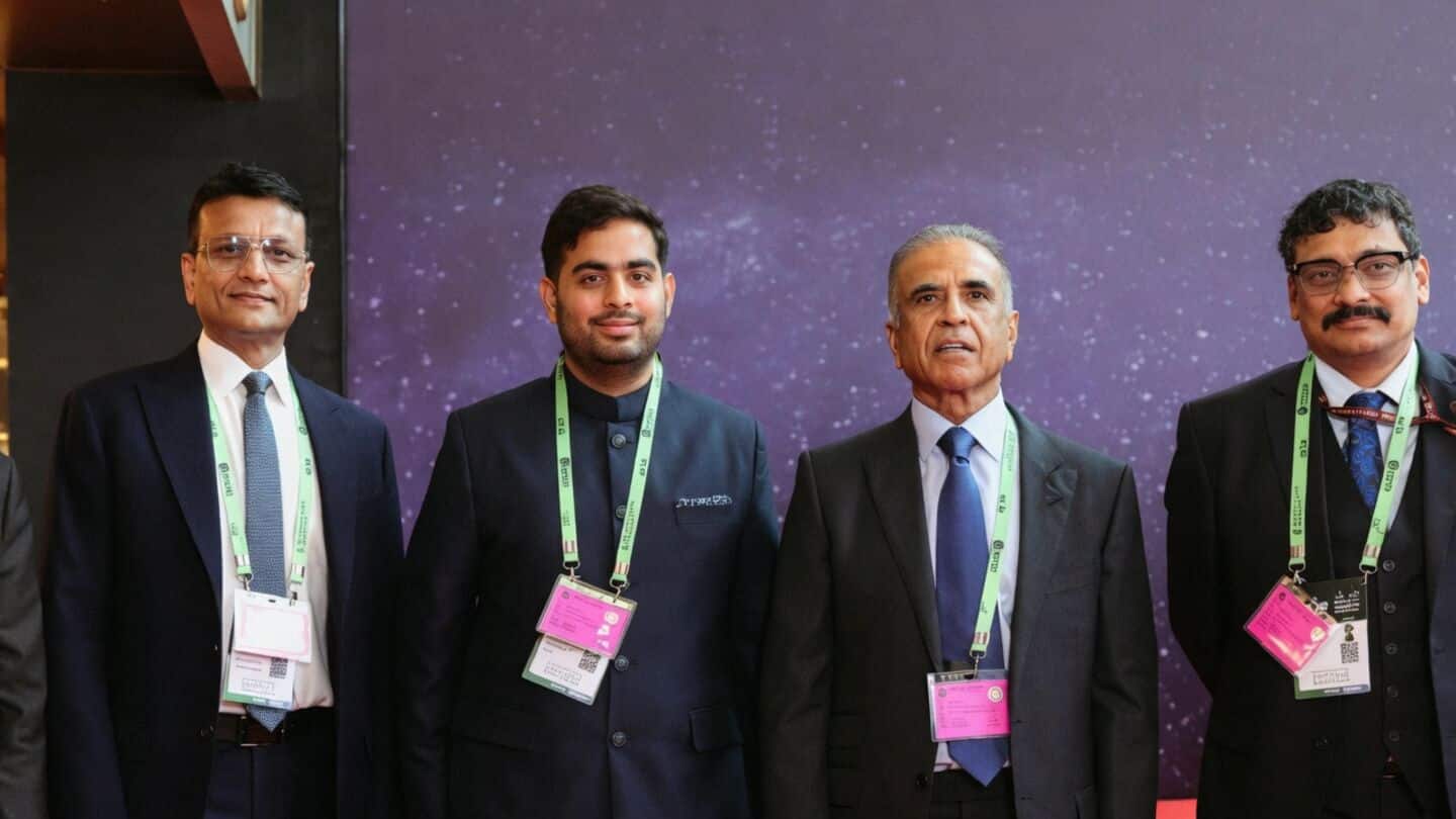 Eutelsat OneWeb waits for India approvals, Sunil Mittal confirms delay