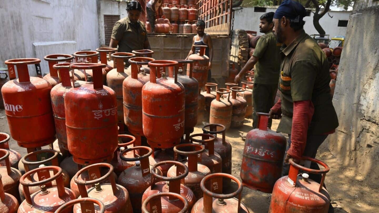 From October 1 households without Aadhaar authentication lose LPG subsidy
