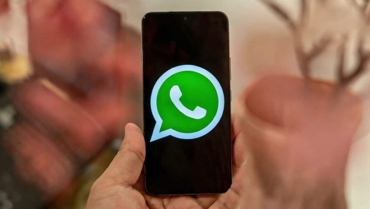 WhatsApp adds support for multiple accounts on iPhone