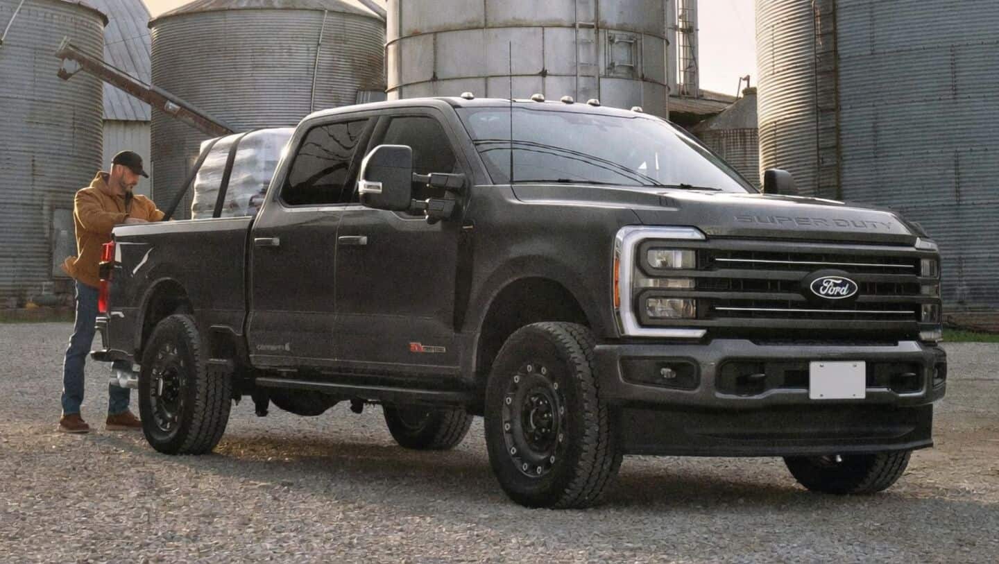 Ford 2027 Super Duty gets 7.3L Godzilla V-8 standard