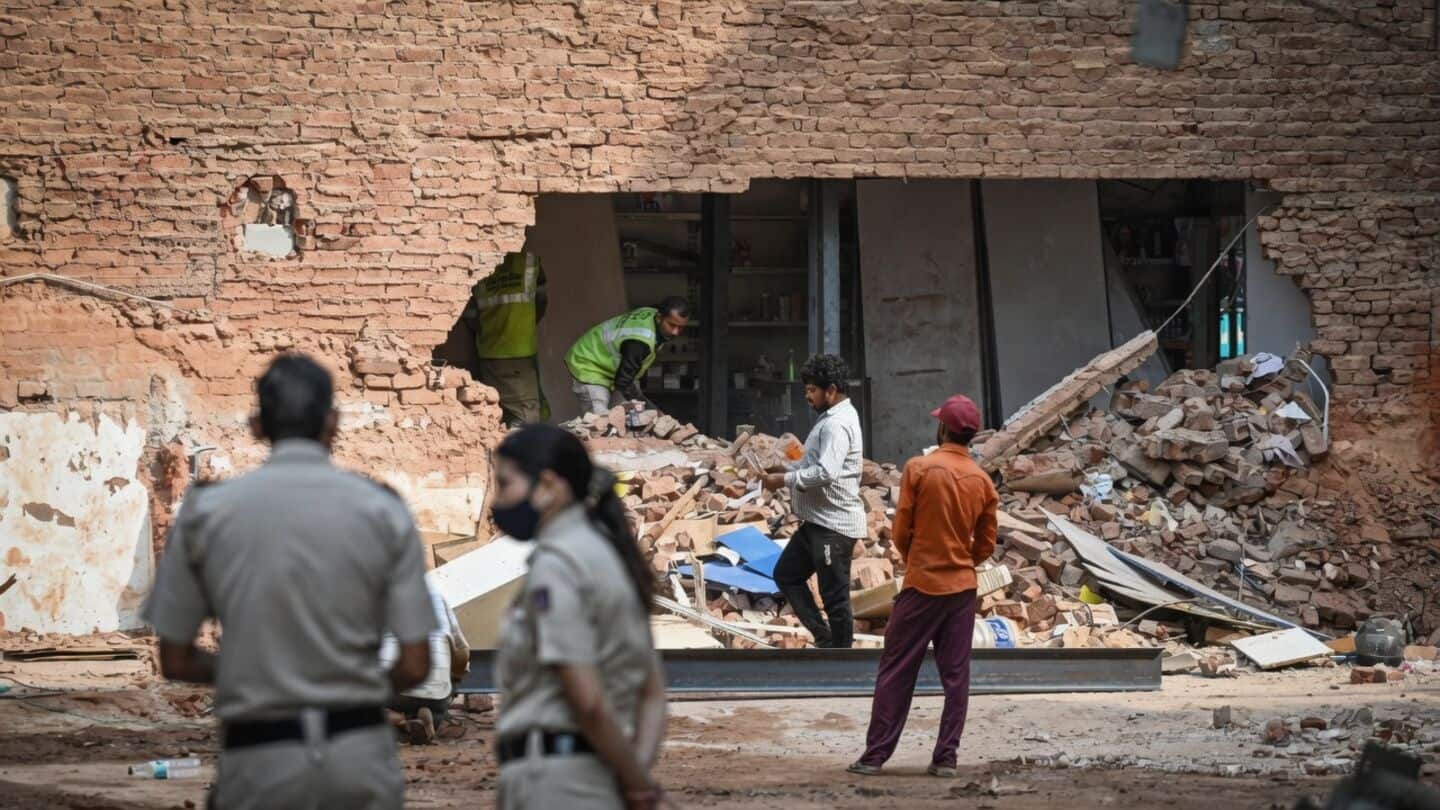 Delhi Satya Niketan PG collapse kills 7, operator Sudhanshu arrested