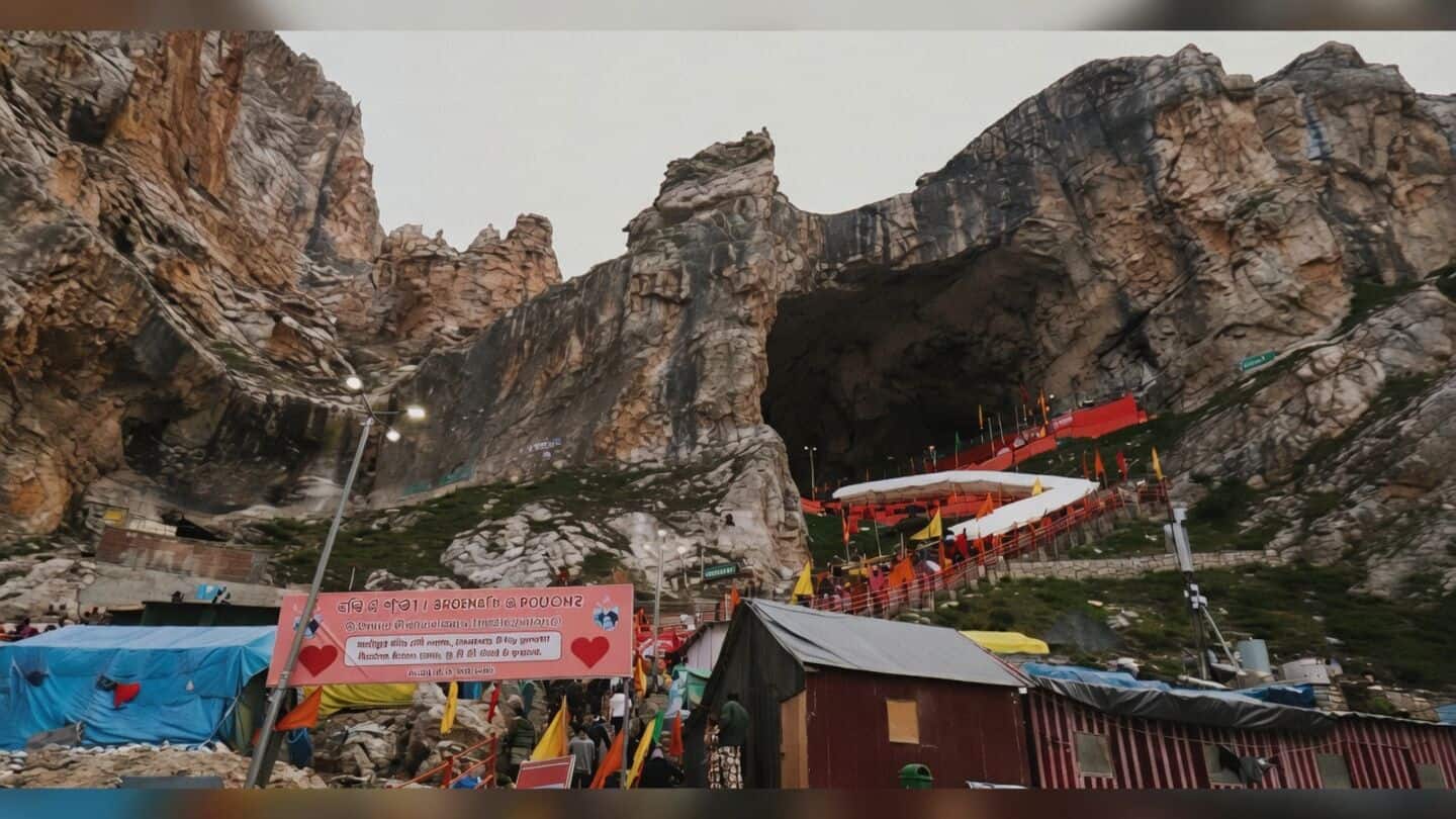 Amarnath Yatra begins as pilgrims depart Baltal and Nunwan camps