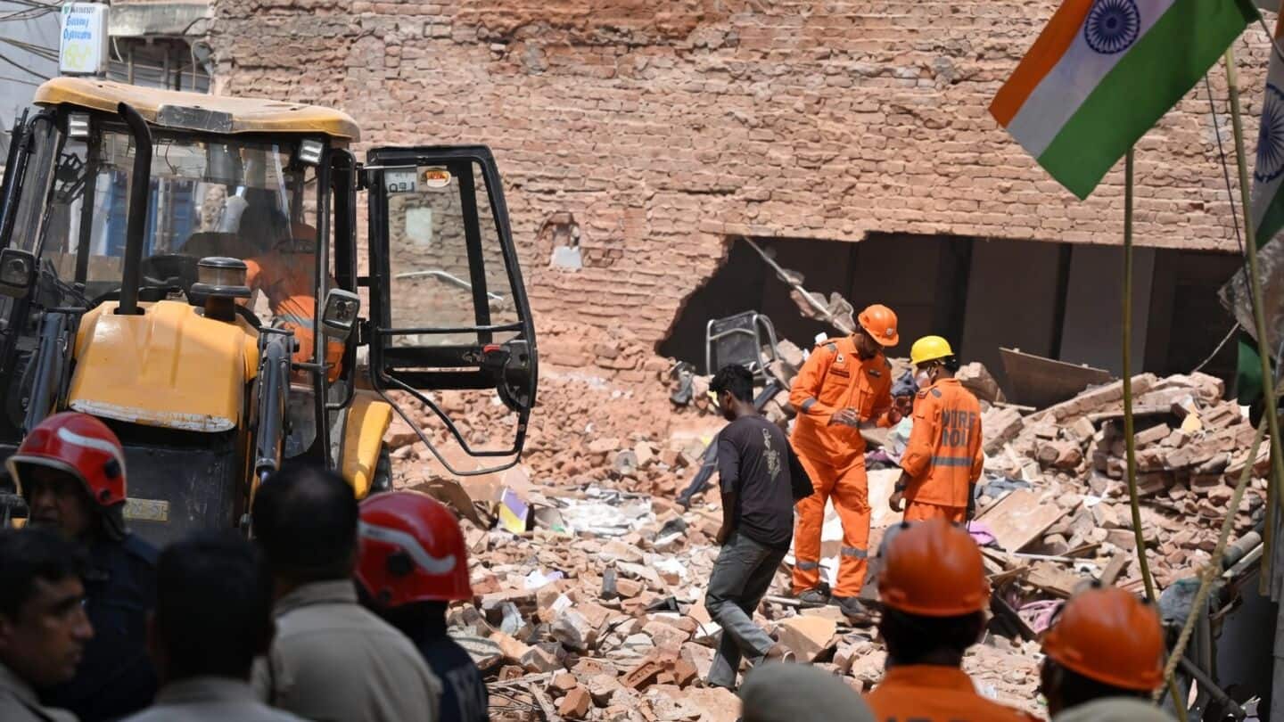Delhi High Court to hear Satya Niketan collapse case