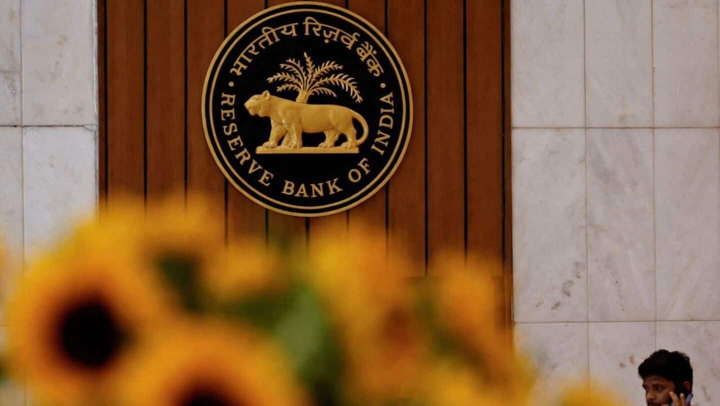 RBI proposes special prepaid wallets for transit, gifting, foreign visitors