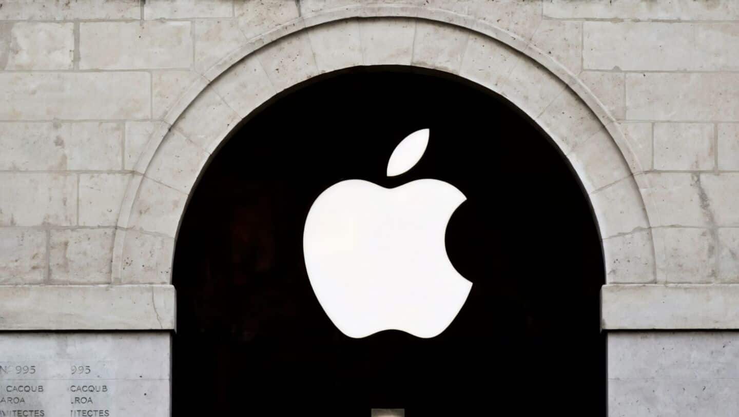 Apple testing Intel 18A-P process for future iPhones iPads Macs