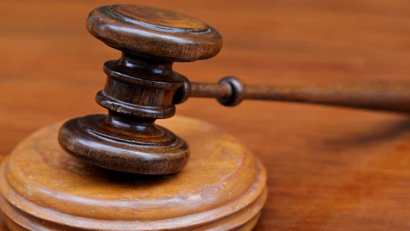 Mphasis sues Coforge in US court over Charles Schwab access
