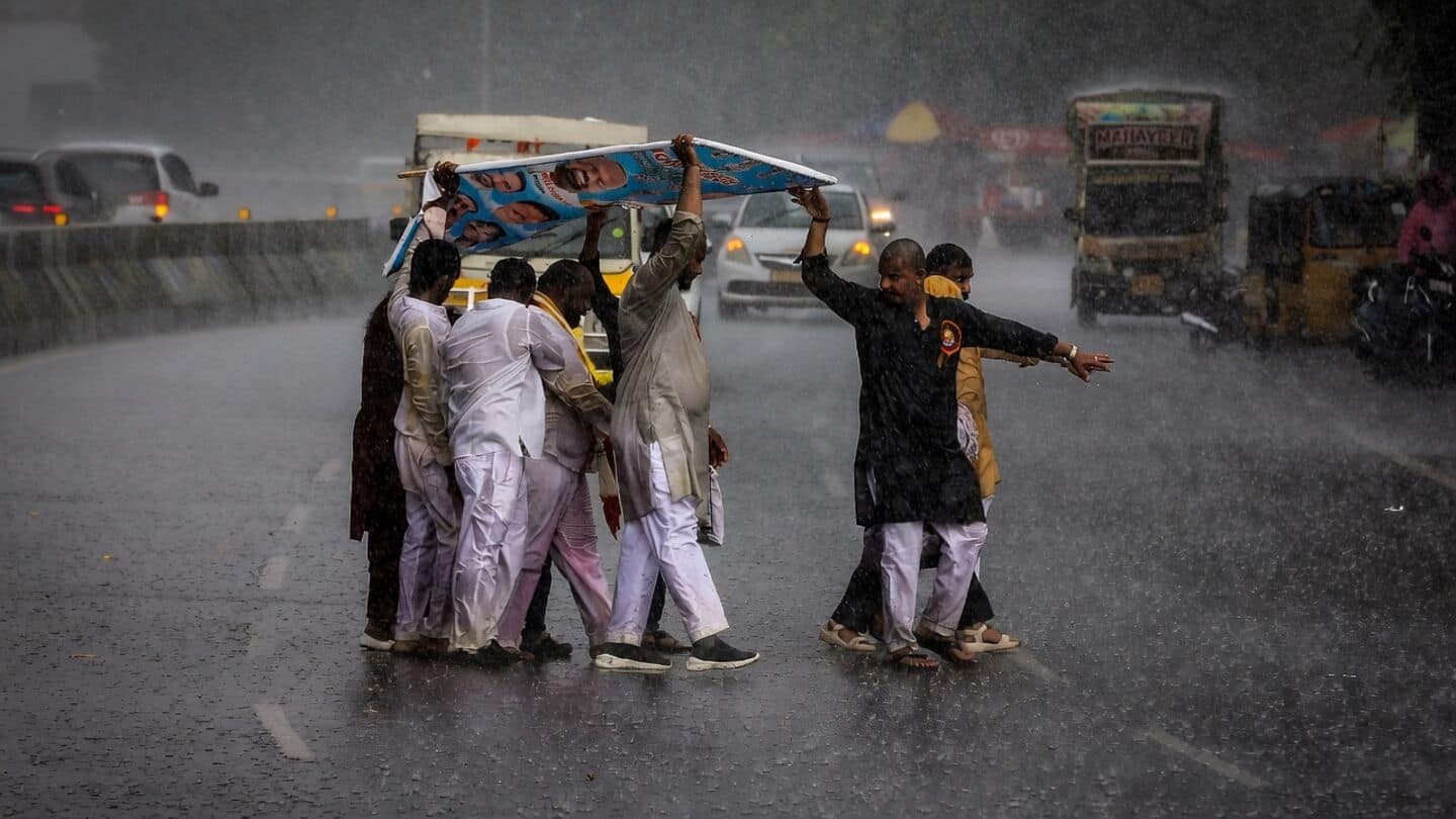 मानसून ने विदाई से पहले दी सौगात, बारिश की कमी 15 से घटकर 12 प्रतिशत रही
