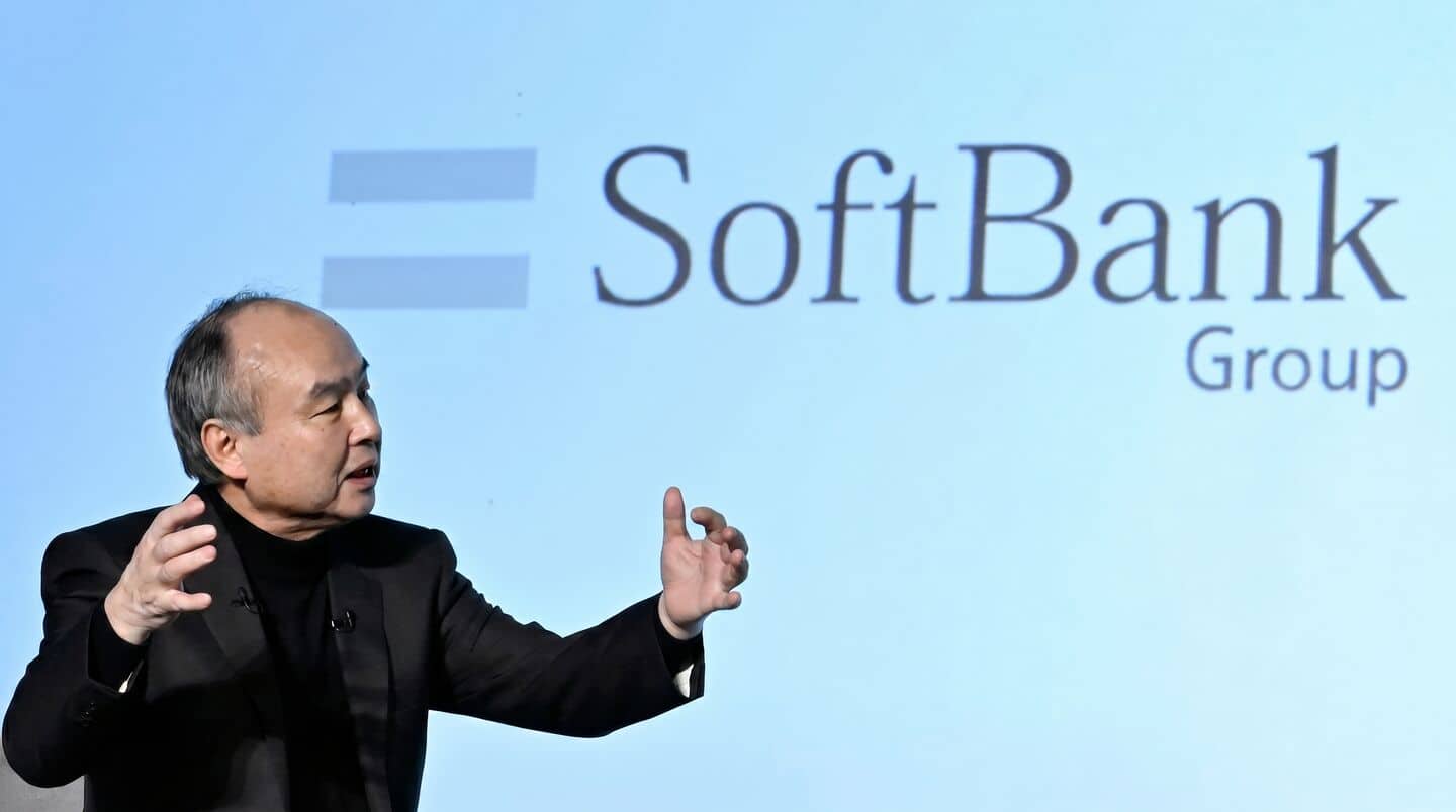 SoftBank surges past ¥46 trillion to challenge Toyota's Japan lead