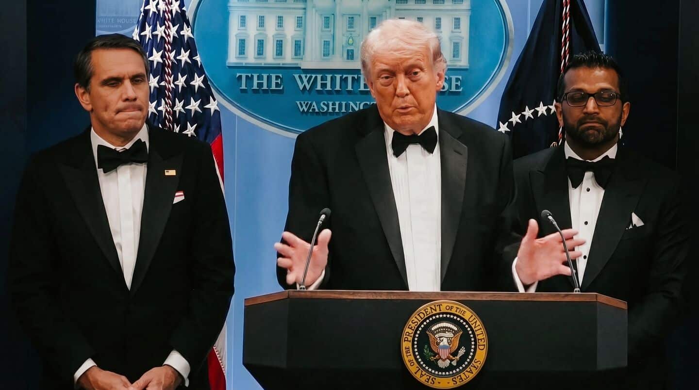 Donald Trump rolls out temporary taxes after Supreme Court ruling