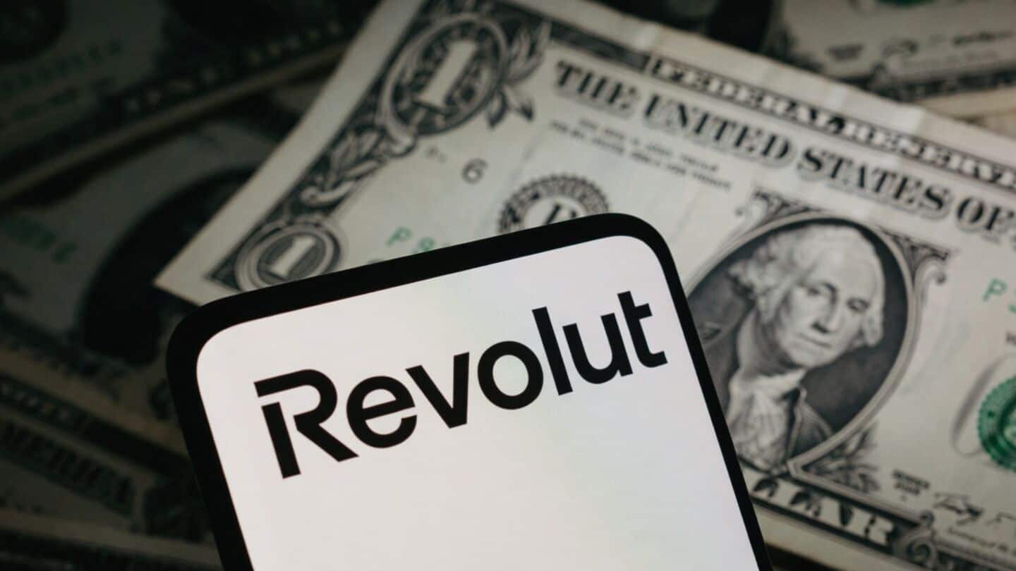 Revolut secures French banking license from ACPR, sets Paris hub