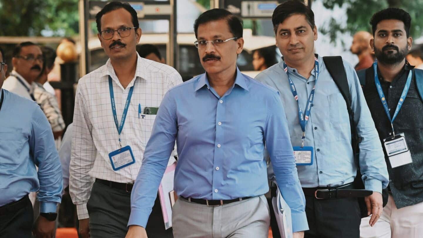 Tukaram Mundhe's FDA drive prompts Mumbai closures over food safety