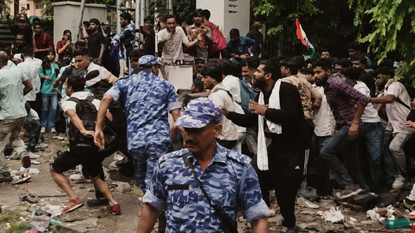 Cockroach Janta Party's 'Chalo Sansad' protest turns violent in Delhi