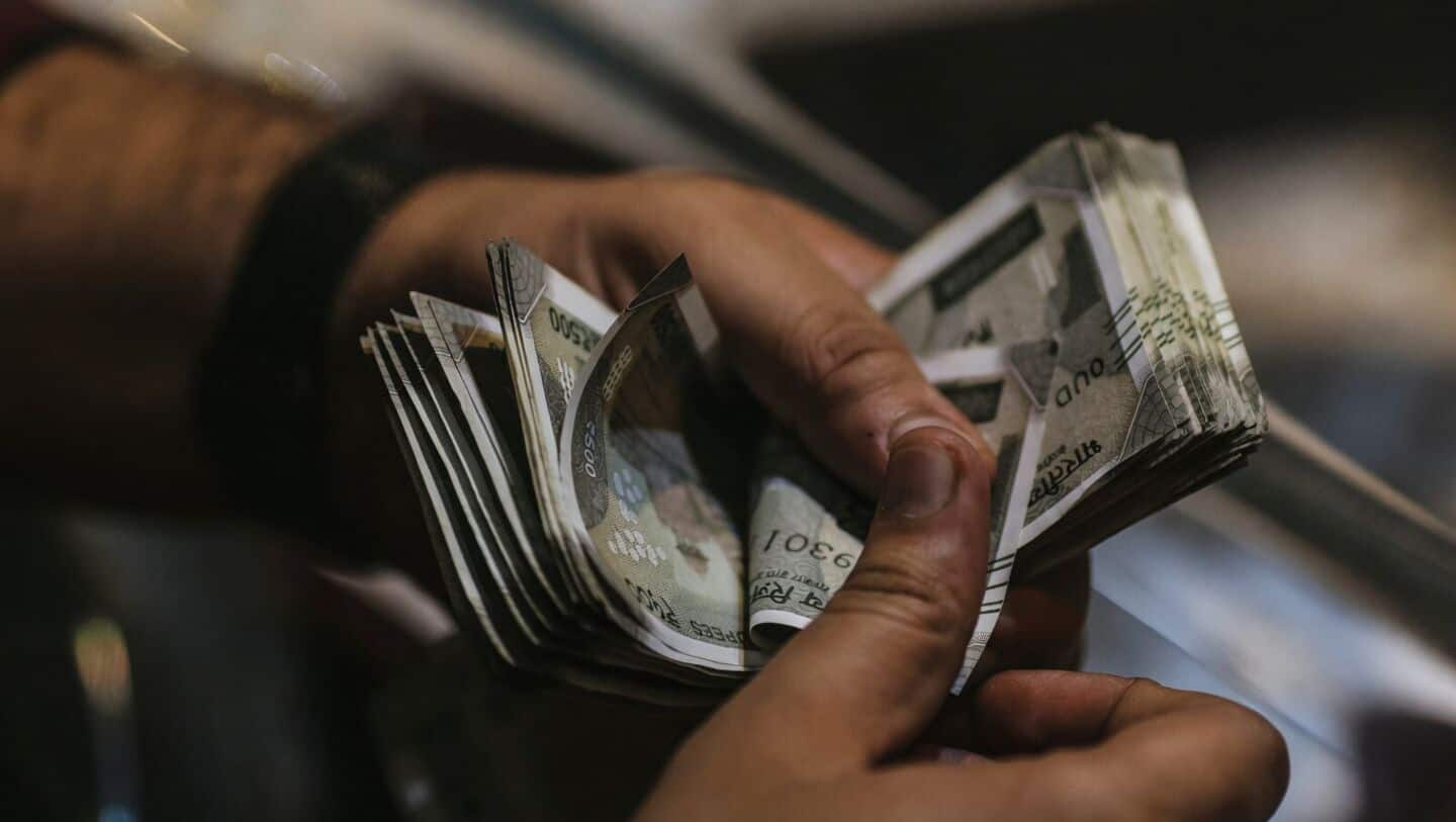 Mint poll finds India economy likely grew 7.3% Jan-Mar 2026