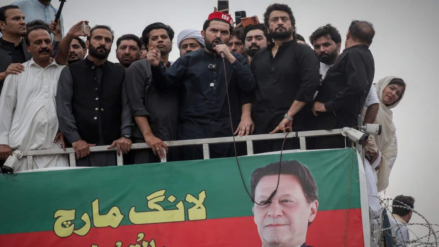 PTI march to Islamabad intensifies seeking Imran Khan's release