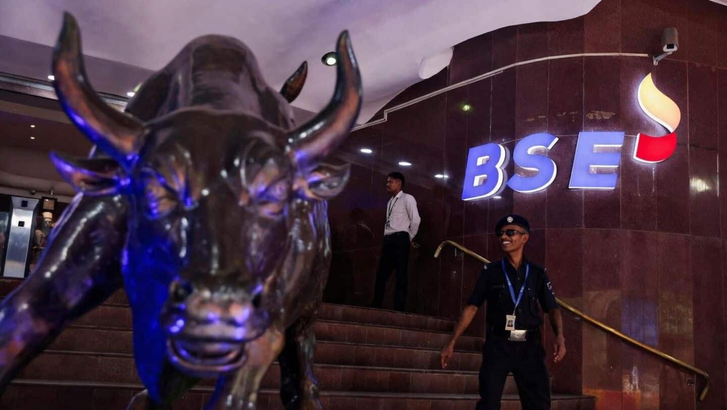 BSE posts 61% rise to ₹795.47cr, hits ₹3,994 52-week high