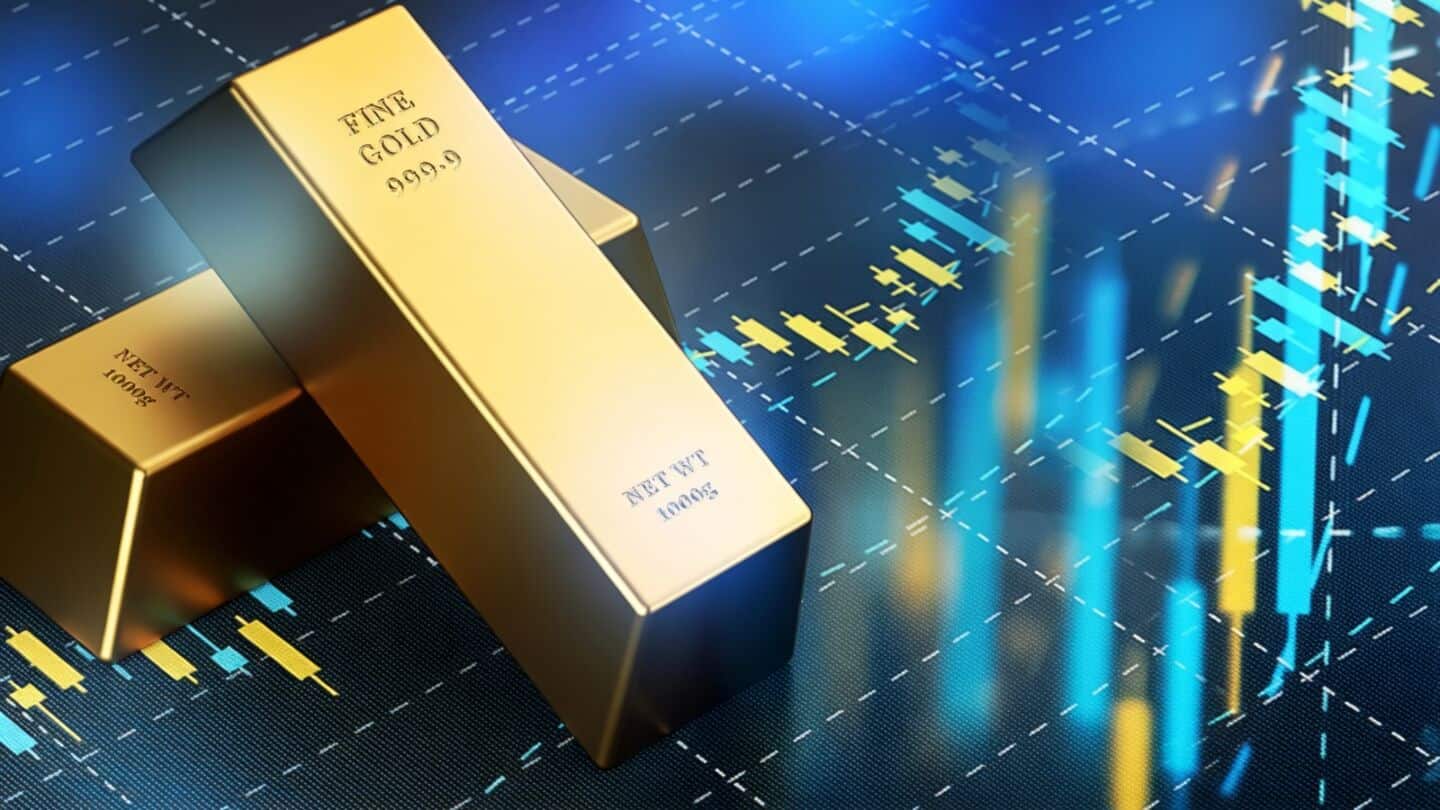 Gold dips as oil tops $90 amid Middle East conflict