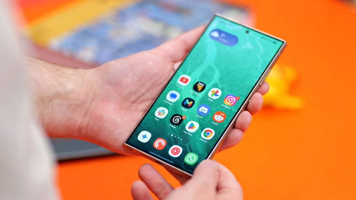 Samsung Galaxy Z Fold/Flip 6, S24 get One UI 8.5 beta