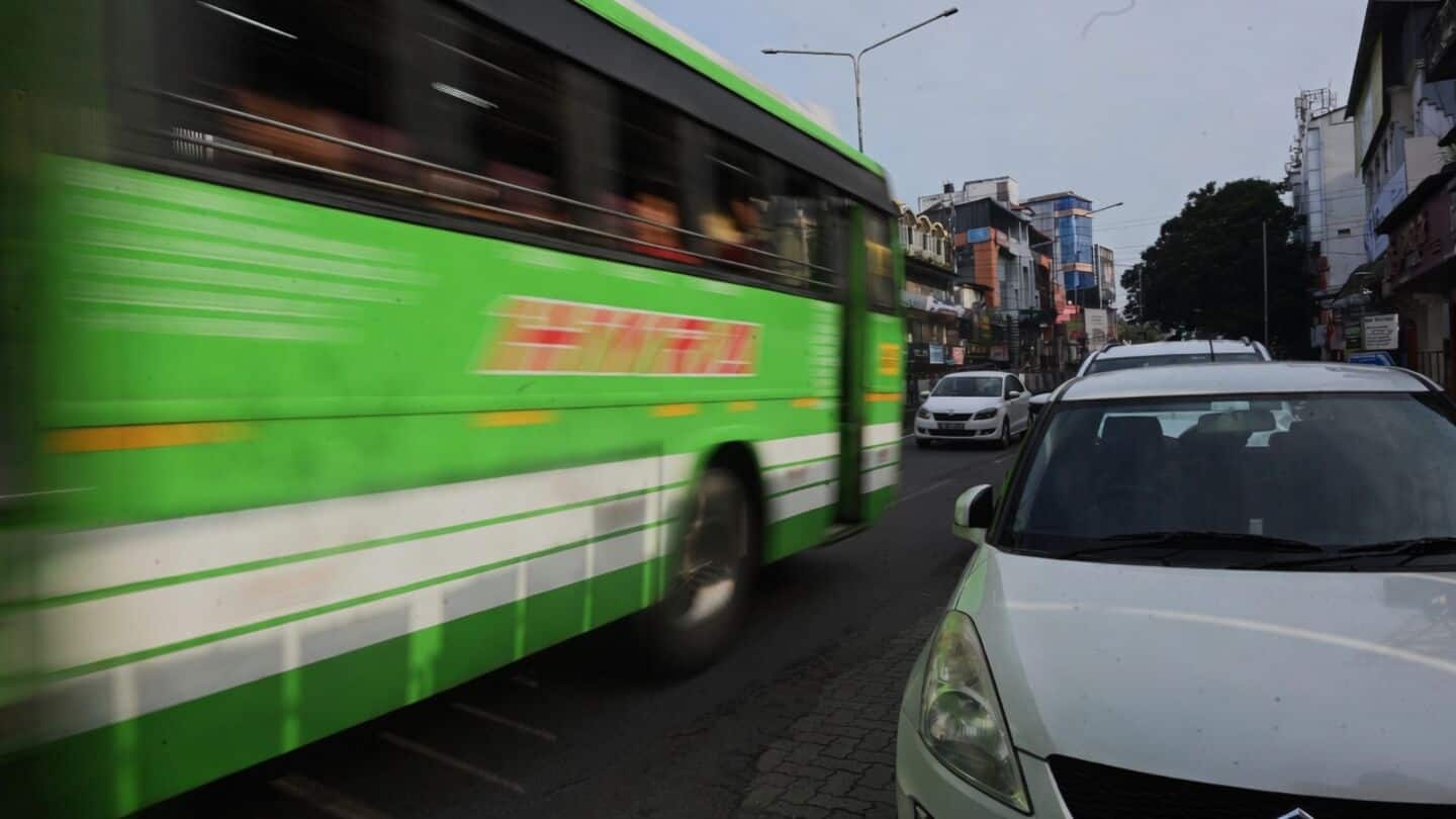 Private Keralam bus operators threaten strike over KSRTC Priyadarshini scheme