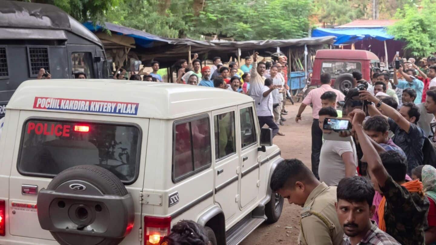 Egg pelting at TMC leaders in Bengal after electoral loss