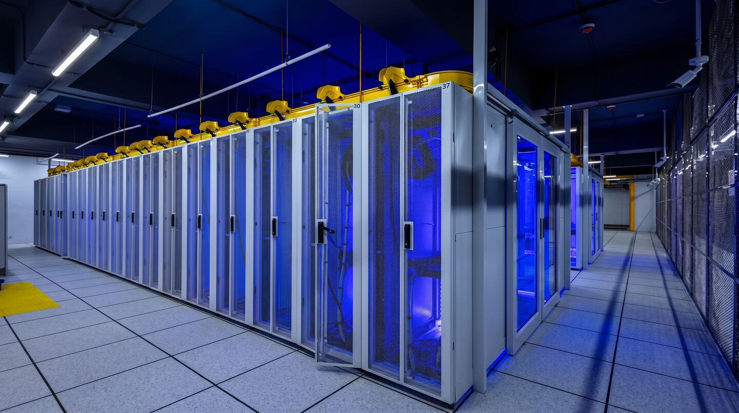 AI driven data centers propel HFCL and Sterlite fiber demand