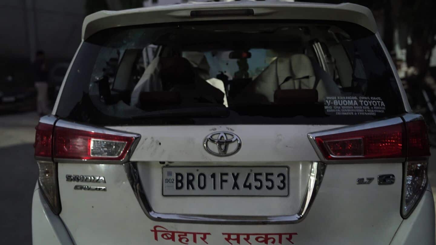 Liquor mafia allegedly attacked Bihar labor minister's vehicle in Madhubani