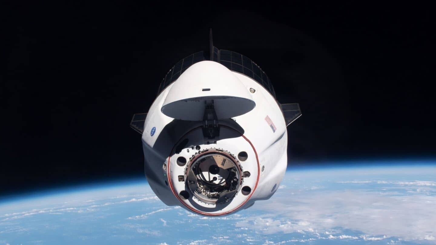 Four astronauts left ISS after 237 days aboard SpaceX Dragon