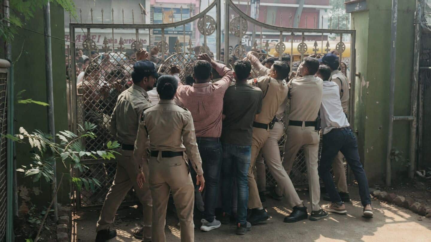 Bhopal crowd tried storming Bairagarh station over the girl's murder