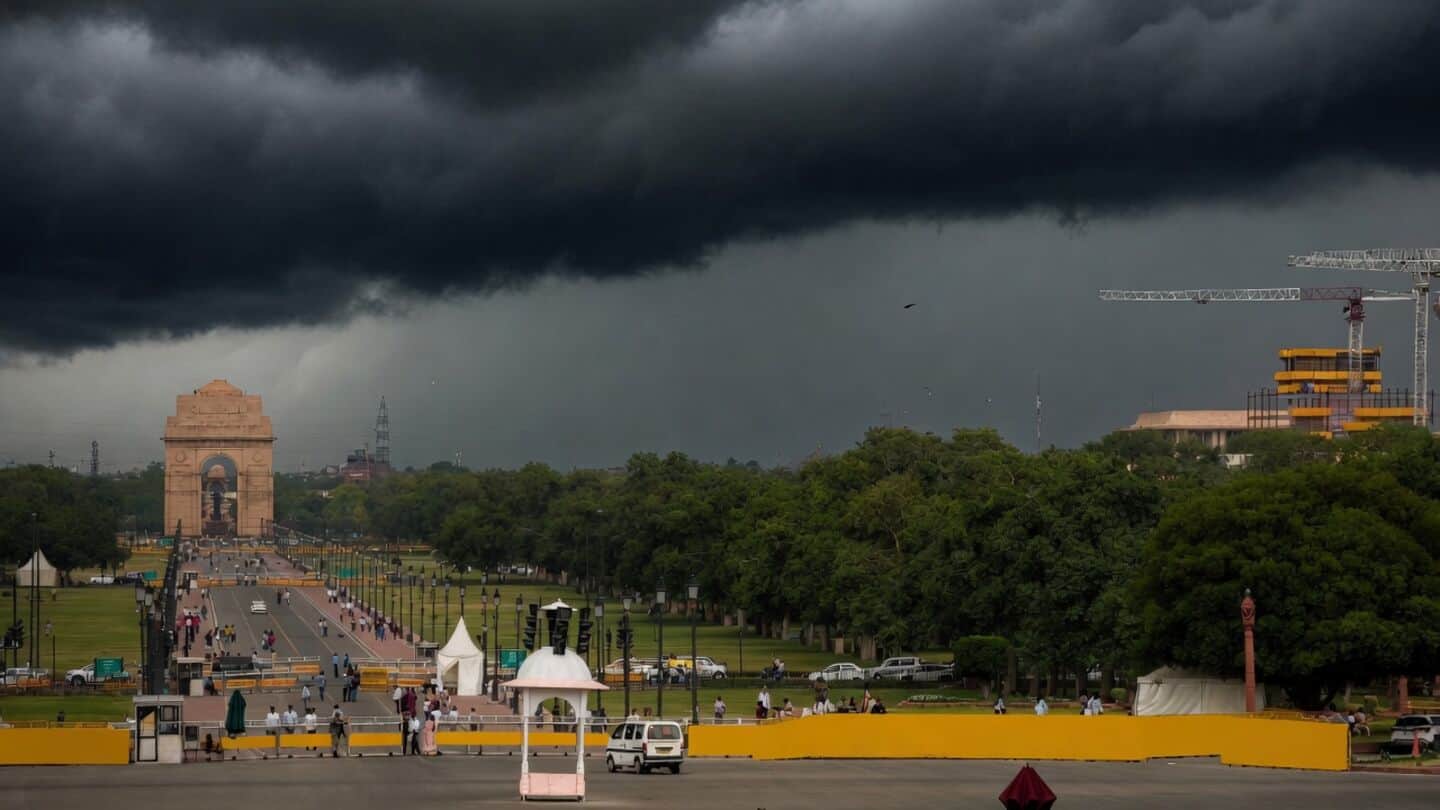 IMD: western disturbance bringing rain and hail to North India