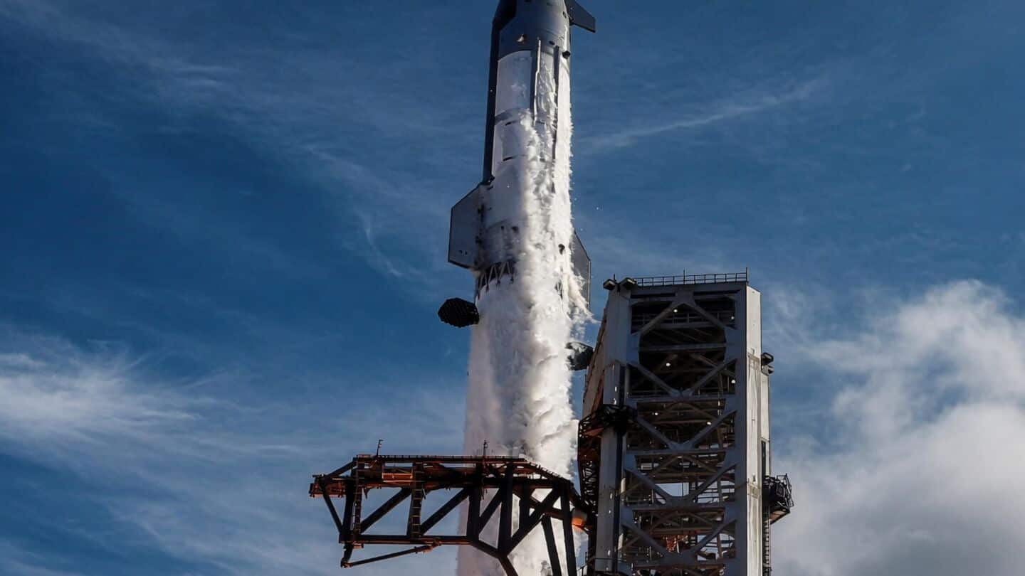SpaceX launches 20 upgraded Starlink V3 satellites from Texas