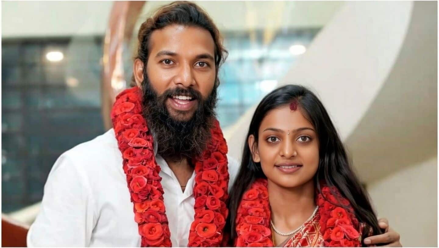 Interfaith couple marries in Kerala temple; father fears 'problems'