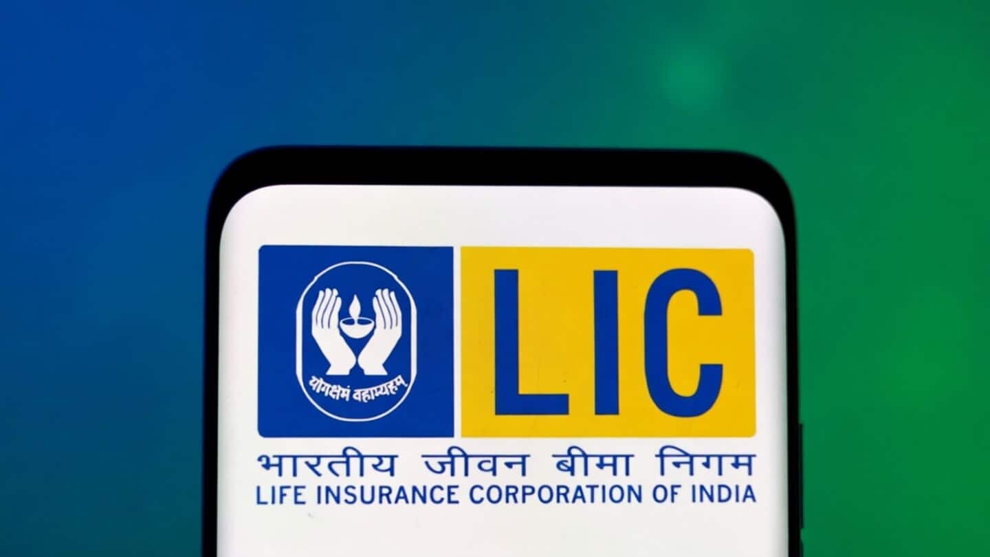 LIC CFO Shatmanyu Shrivastava retires today alongside 4 senior executives