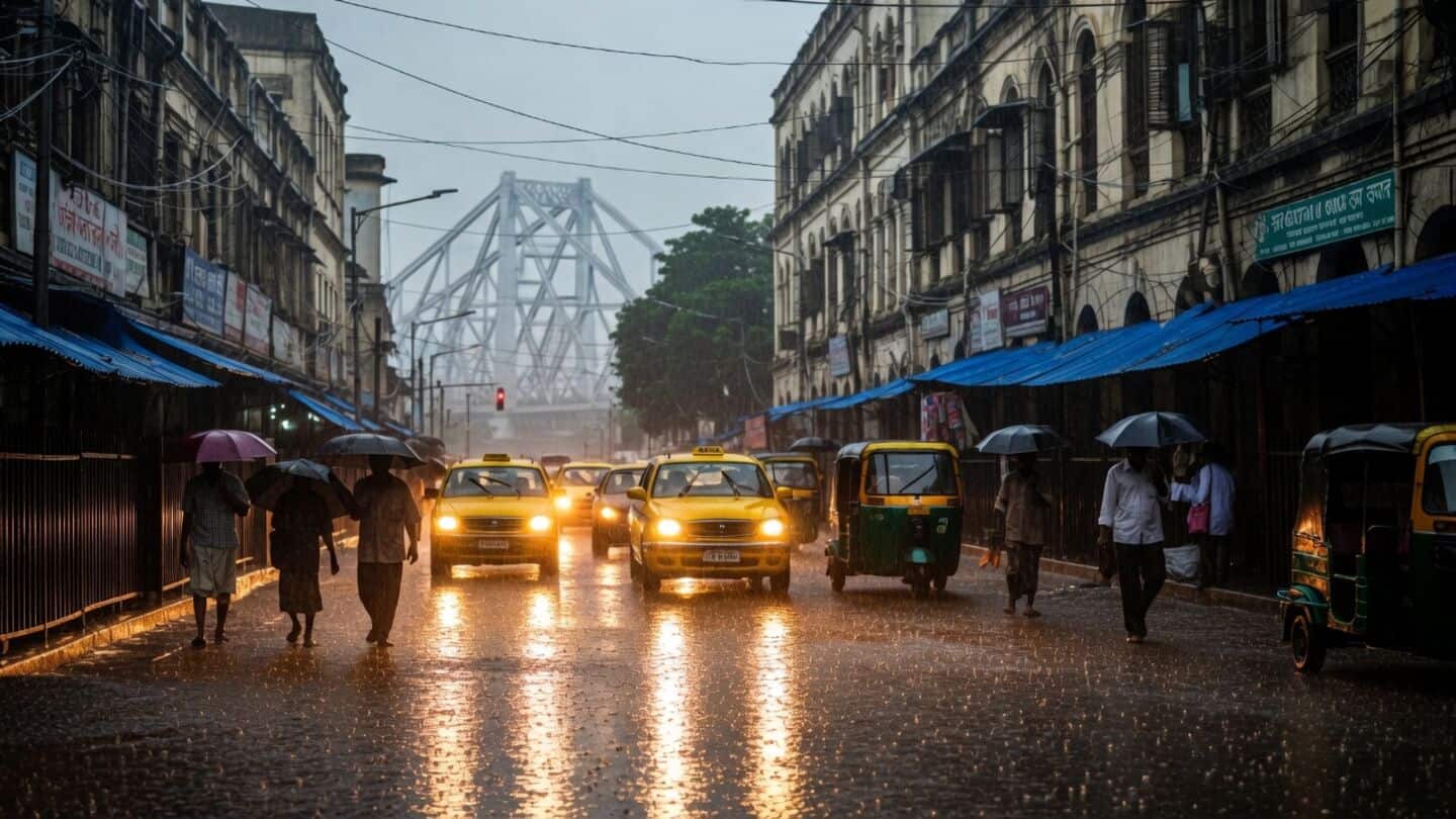 IMD warns Kolkata, 10 South Bengal districts of Saturday storms