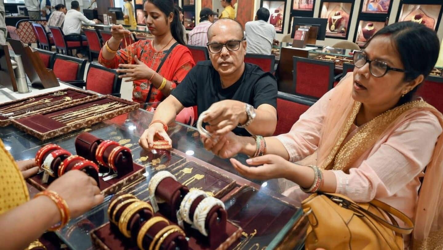 Akshaya Tritiya sees around 20 metric tons of gold sold