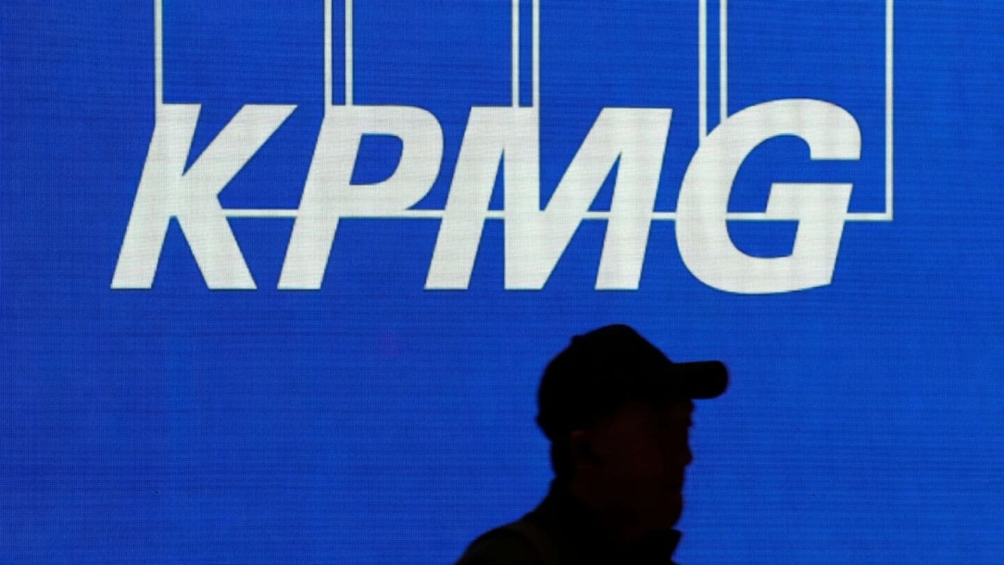 KPMG Australia to cut about 400 staff after revenue dip