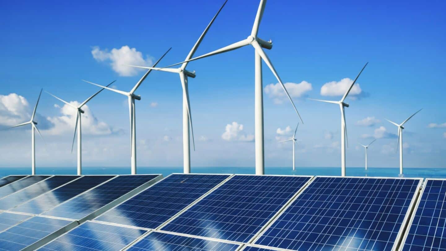 India's non-fossil-fuel power capacity crosses 300.50GW, over 60% toward 500GW
