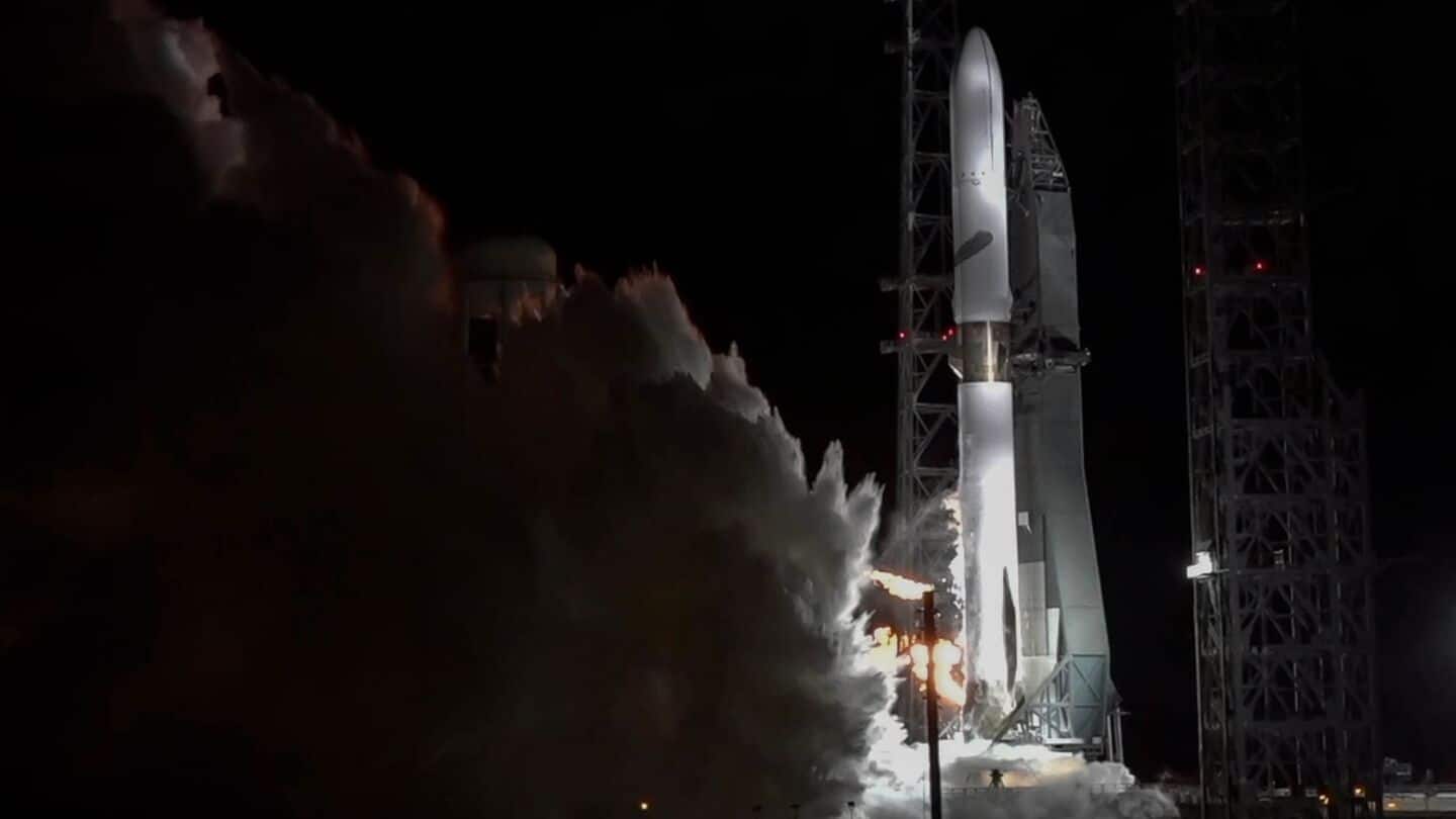 Blue Origin's New Glenn rocket set for NASA Mars mission