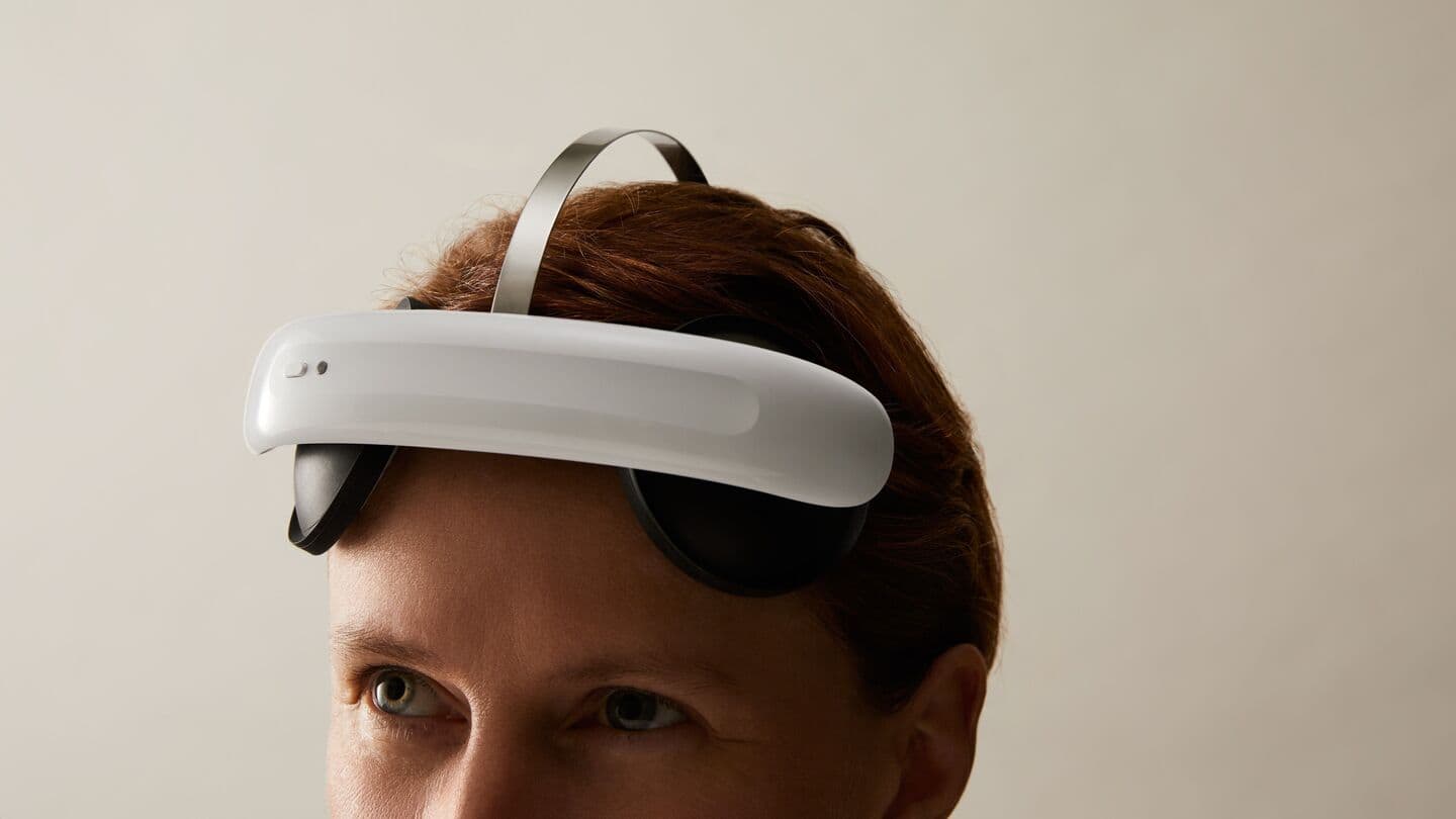 FDA approves 1st at-home device for treating depression