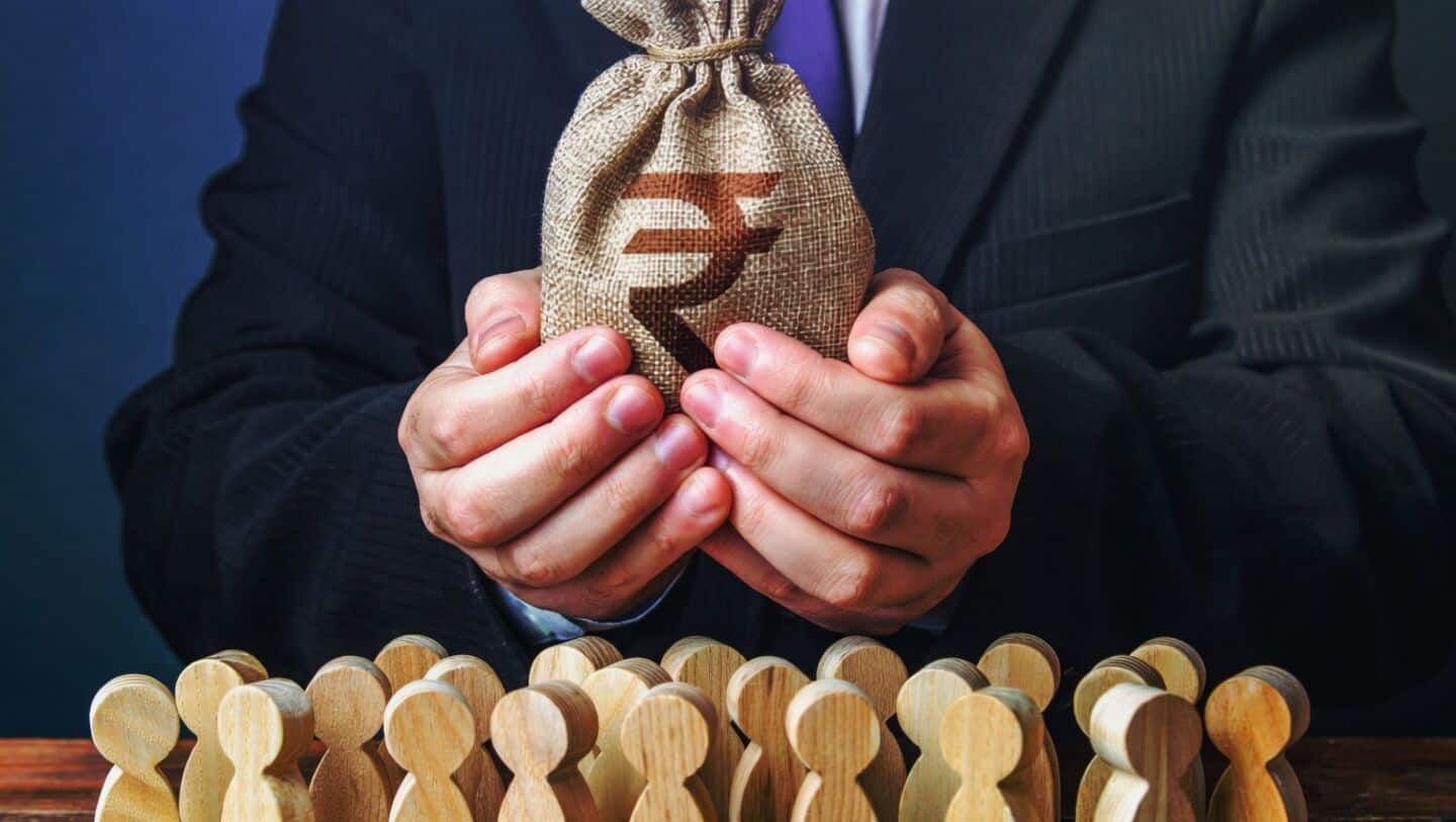 Wealthy Indians increasingly taking loans against shares and mutual funds