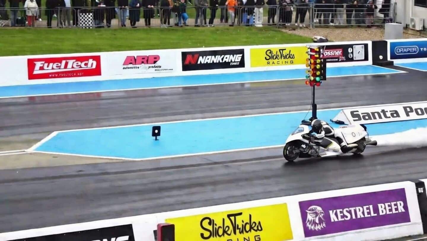 Graham Sykes' 'Force of Nature' breaks Santa Pod acceleration records