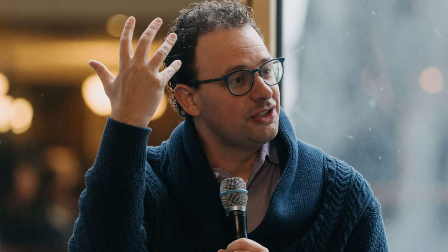 Dario Amodei urges mission focus over big AI paychecks