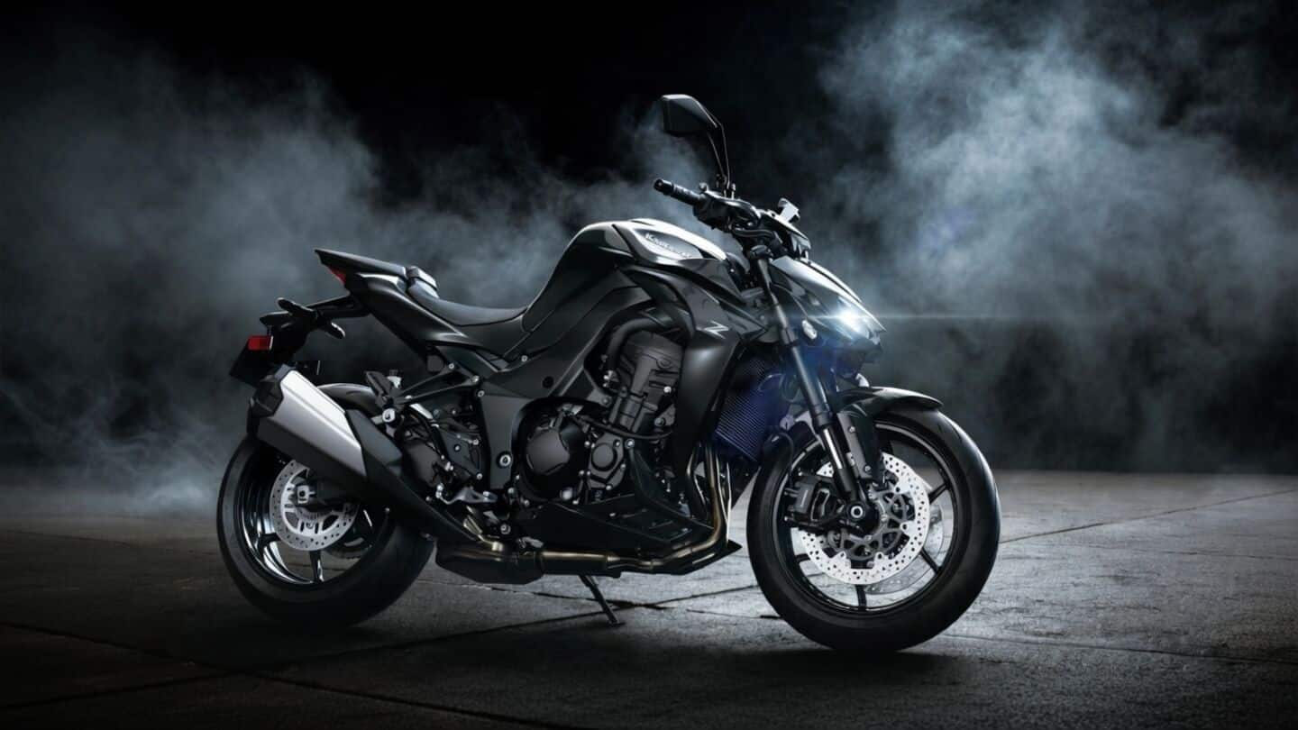 Kawasaki launches unchanged 2027 Z1100 in India at 12.79L