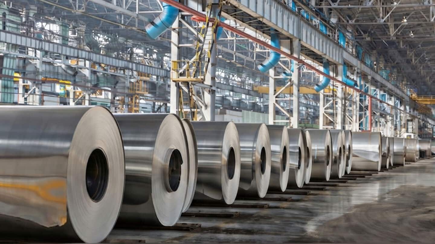 Aluminum stocks in focus amid Middle East smelting disruptions