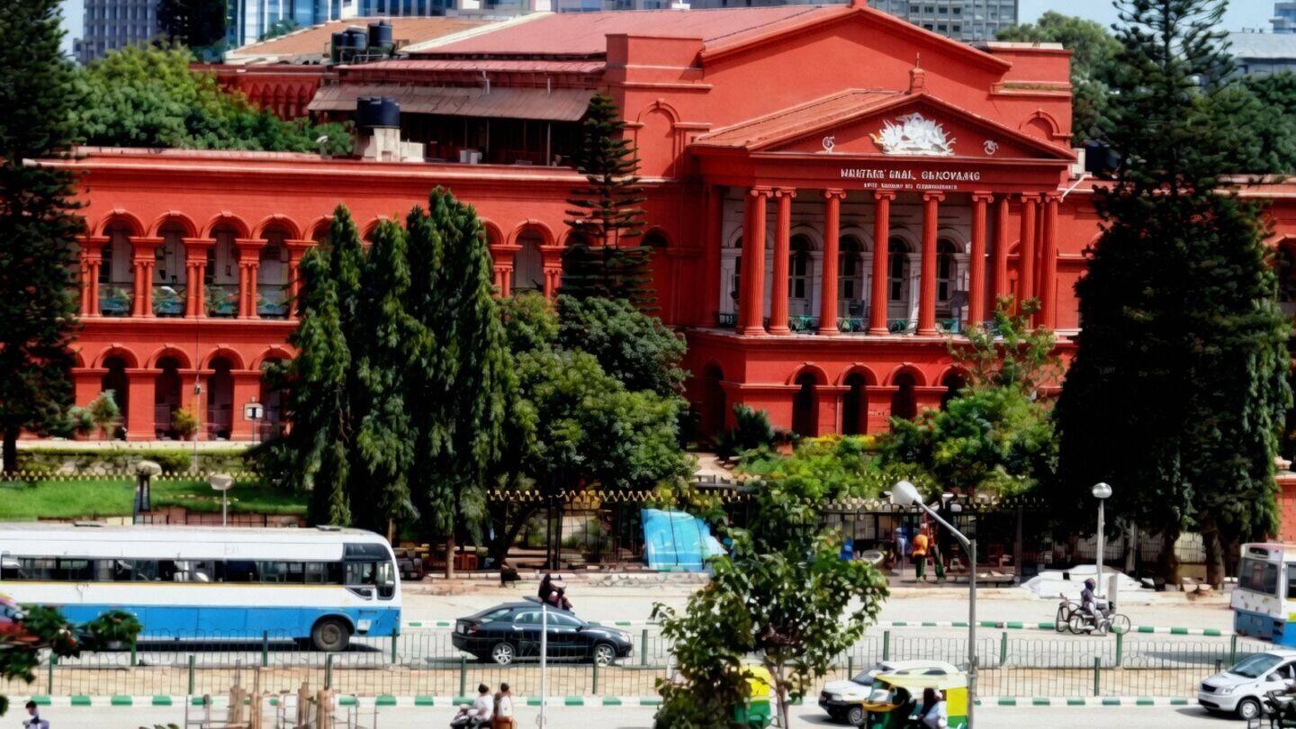 Karnataka keeps 2 stanzas of Vande Mataram citing Home Ministry