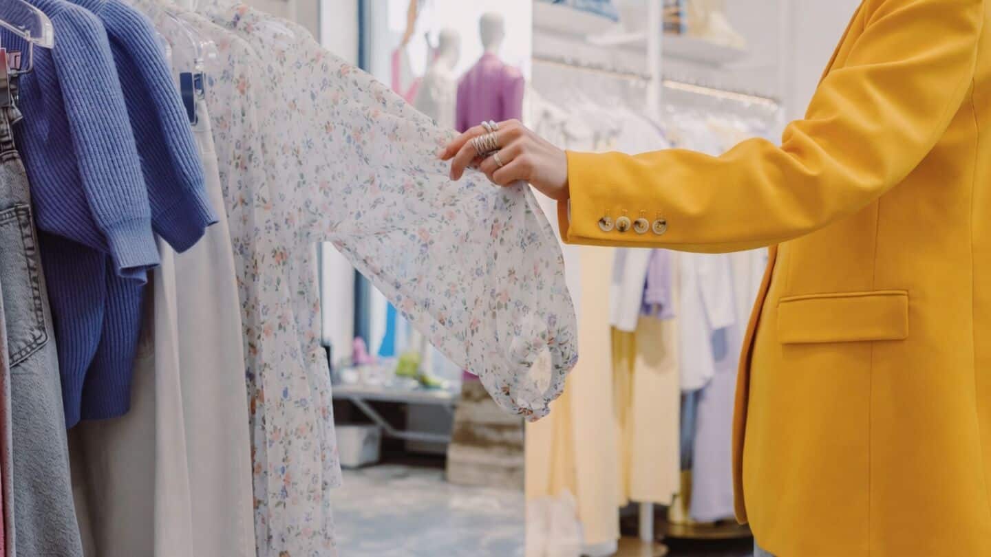 Indian retailers adopt AI to understand shoppers, cut lost sales