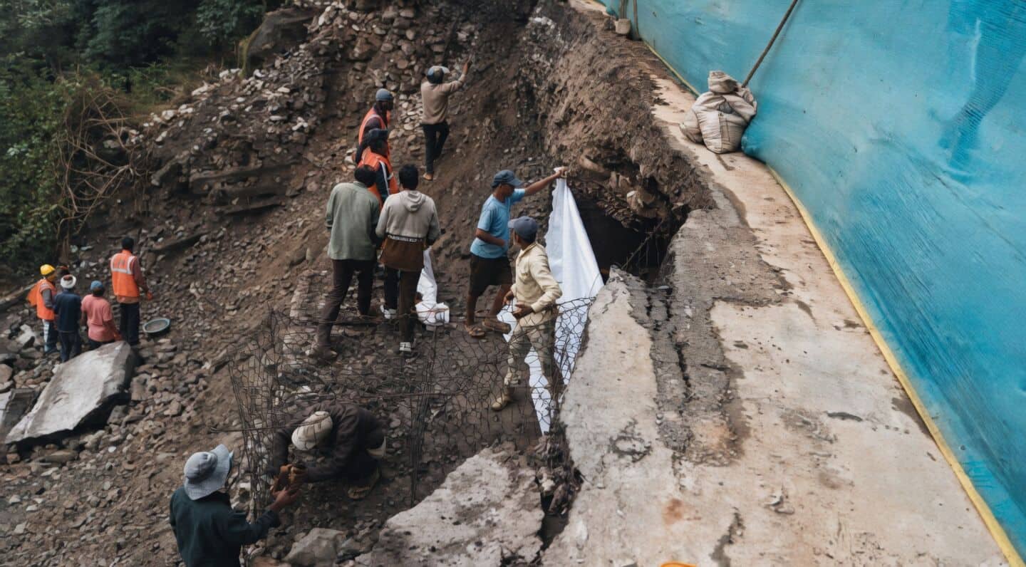 Saturday landslide limits Mussoorie-Dehradun road to cars and small vehicles