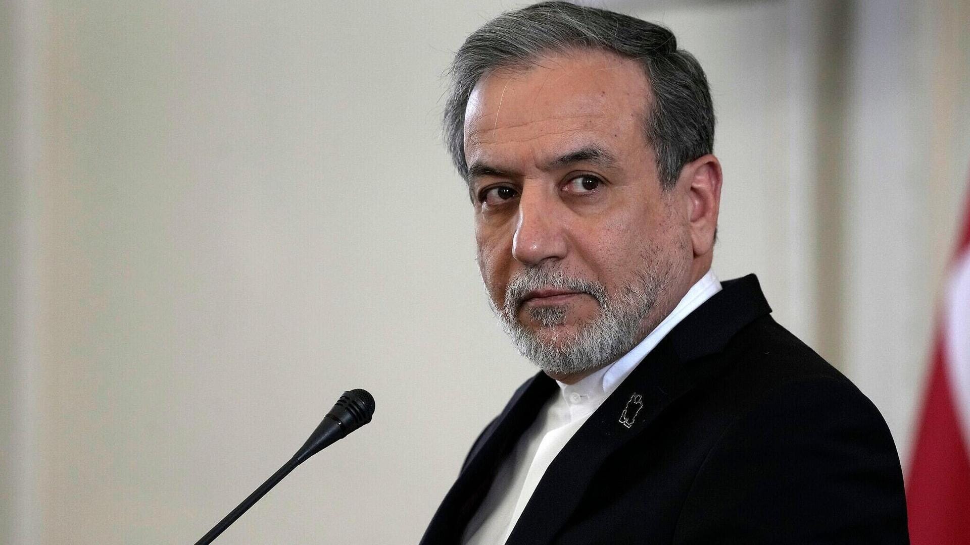 Iran hints at ceasefire with Israel; US says 'historic agreement'