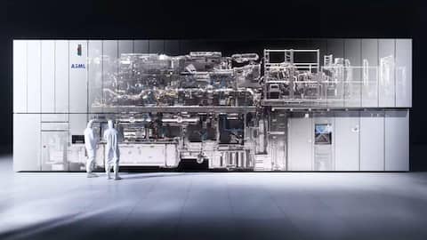 Chip giant ASML to lay off 1,700 employees amid restructuring