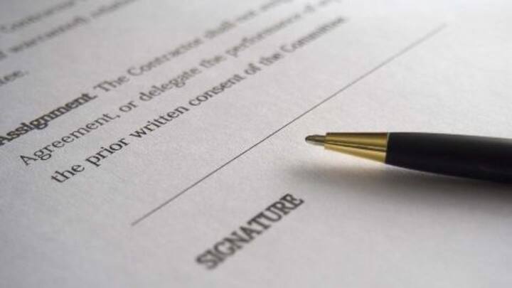 RCom and Jio ink spectrum sharing agreement RCom and Jio ink spectrum sharing agreement